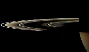 Молодые кольца Сатурна